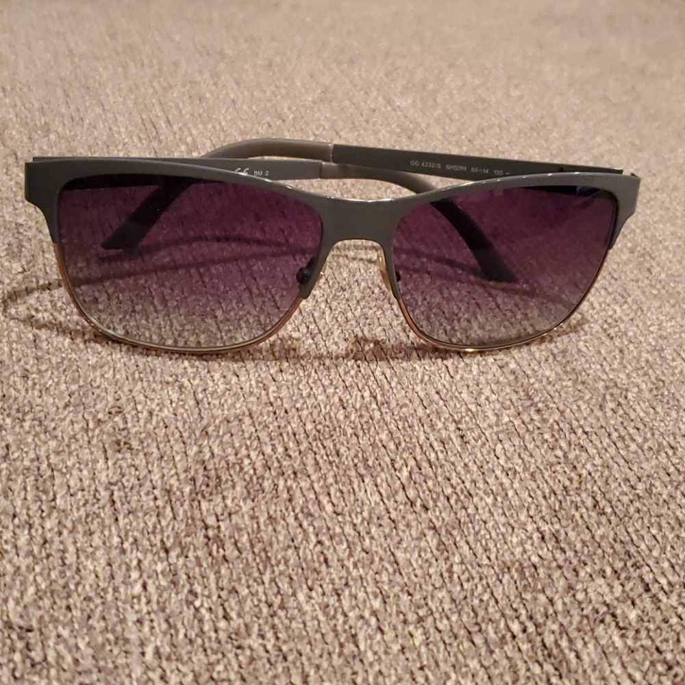 Gucci sunglasses